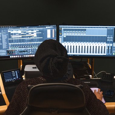 Thomas D. - Freelance Mastering Engineer