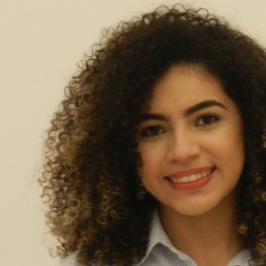 Vitória S. - Freelance Digital Marketer