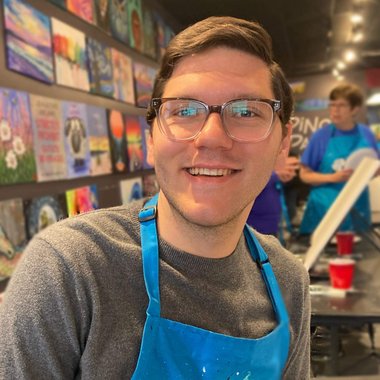 Martin I. - Freelance Graphic Designer