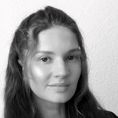 Sofiia K. - Freelance Graphic Designer