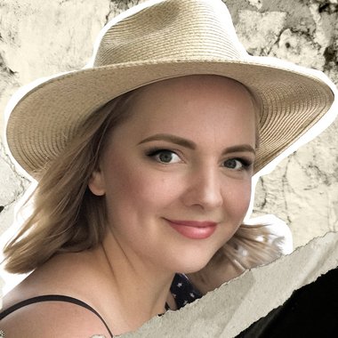 Aistė D. - Freelance Brand Designer