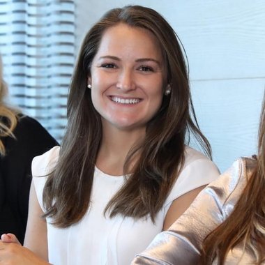 Bayley R. - Freelance Fractional Cmo