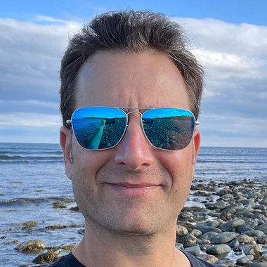 Dany W. - Freelance Writer