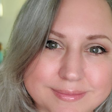 Michelle L. - Freelance Artist