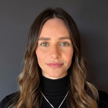 Paula B. - Freelance Brand Designer