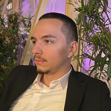 Andrei - Freelance Social Media Freelancer