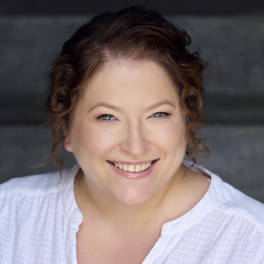 Anne G. - Freelance Actor