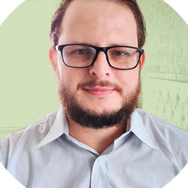 Luis S. - Freelance Digital Marketer