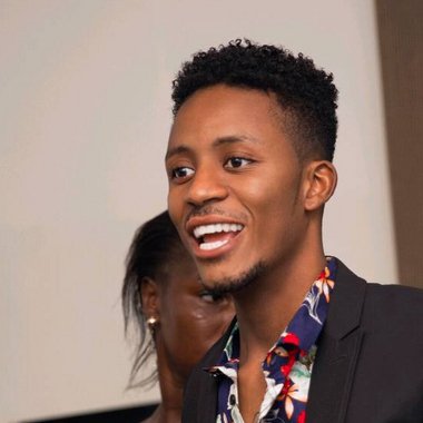 creps a. - Freelance Hair And Makeup