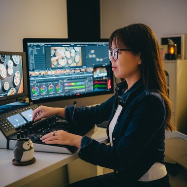 Jin N. - Freelance Camera Operator