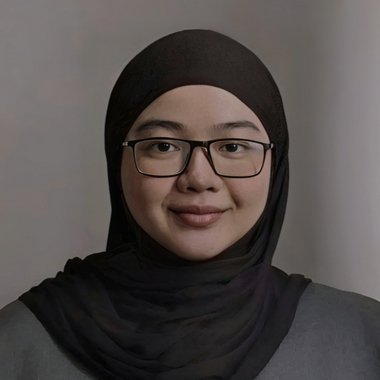 Sabreena S. - Freelance Logo Designer