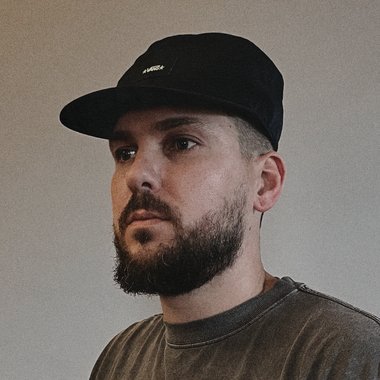 Justin T. - Freelance Designer