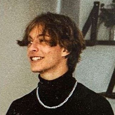 Benjamin V. - Freelance 3d Visualizer