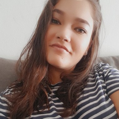 Alexandra G. - Freelance Graphic Designer