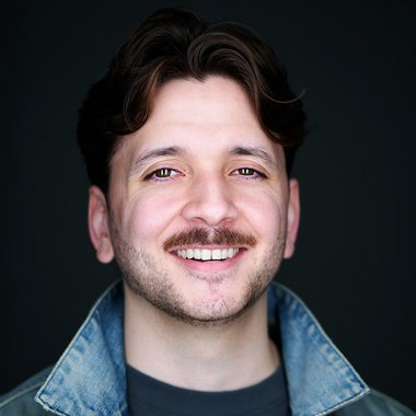 Kevin W. - Freelance Developer