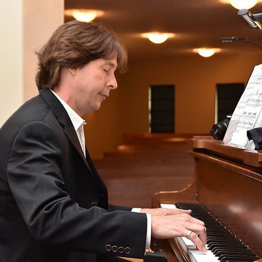 Richard M. - Freelance Soundtrack Musician