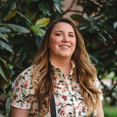 RaeAnna V. - Freelance Podcast Editor