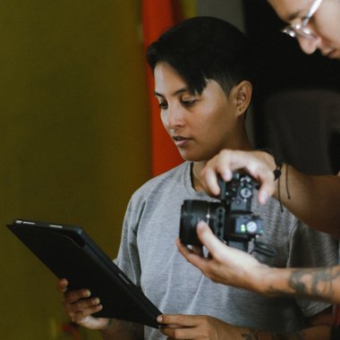 Joselyn L. - Freelance Video Editor