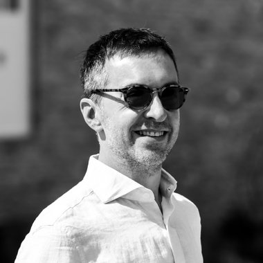 Neil P. - Freelance Brand Designer
