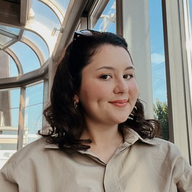 Zeynep Ö. - Freelance Ux Designer