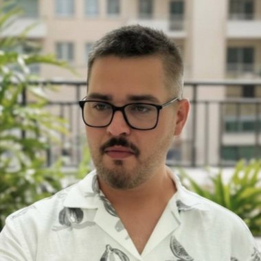 Majid B. - Freelance Web Developer