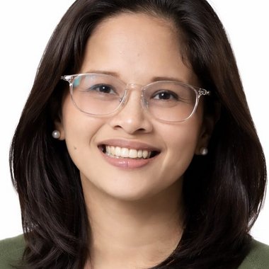 Clarisse A. - Freelance Designer