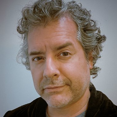 Victor J. - Freelance Video Editor