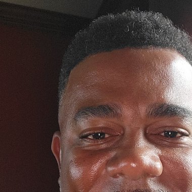 DeAngelo L. - Freelance Web Developer