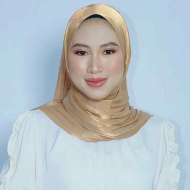 Harisanie C. - Freelance Social Media Freelancer