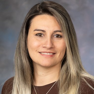 Cintia L. - Freelance Project Manager