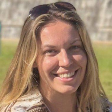 Sheryl P. - Freelance Ui Designer