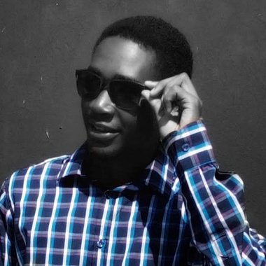 Lawrence M. - Freelance Web Developer