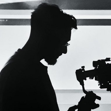 Divesh T. - Freelance Camera Operator