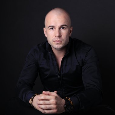 Indrek R. - Freelance Web Developer