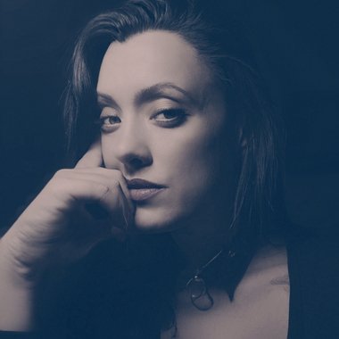 Oana-Jeanina R. - Freelance Voice Actor