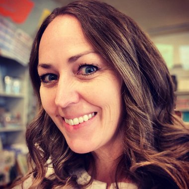 Manda D. - Freelance Motion Graphic Designer