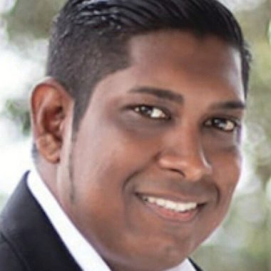 Ryan R. - Freelance Graphic Designer