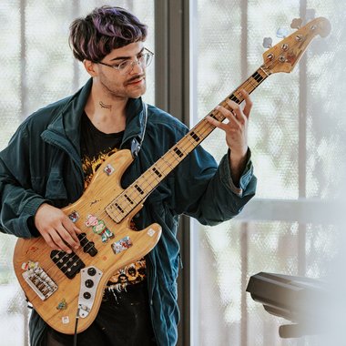 Sebastián V. - Freelance Music Producer