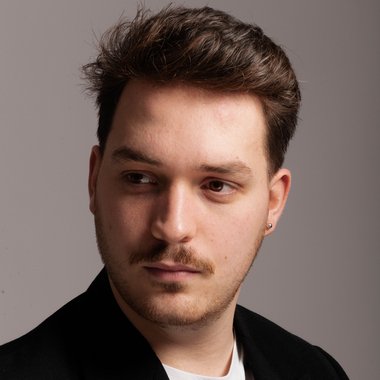 Sébastien F. - Freelance Singer