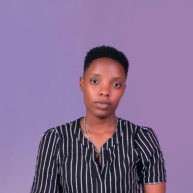 thelynthrone - Freelance Songwriter