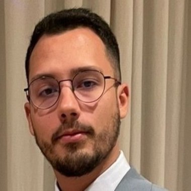 Miguel R. - Freelance Web Developer