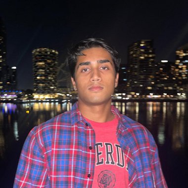 Jenul F. - Freelance Developer