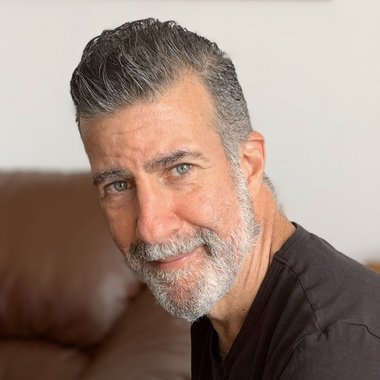Luis A. - Freelance Monogram Designer