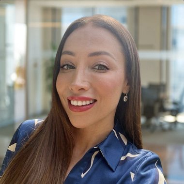 Nastya V. - Freelance Digital Marketer