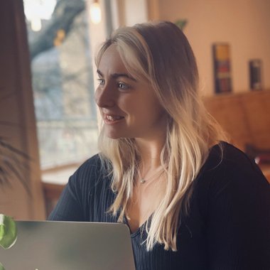 designerheather - Freelance Brand Designer