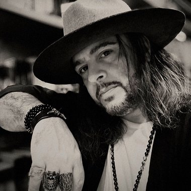 Siavash F. - Freelance Executive Producer