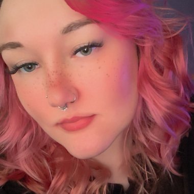 abbie - Freelance Artist