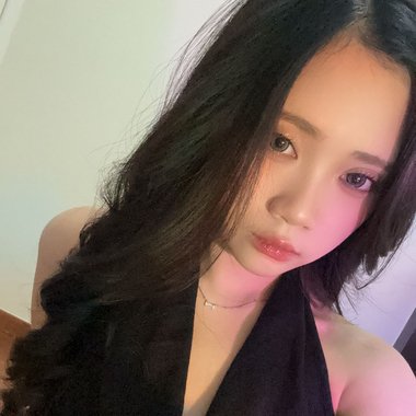 Jollyn - Freelance Social Media Freelancer