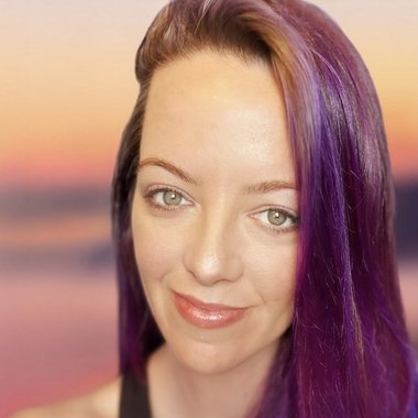 Taren K. - Freelance Production Designer