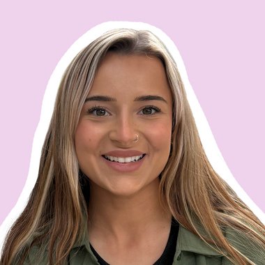 Georgia B. - Freelance Designer